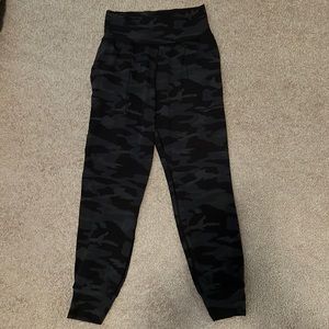 Athleta Salutation Camo Joggers